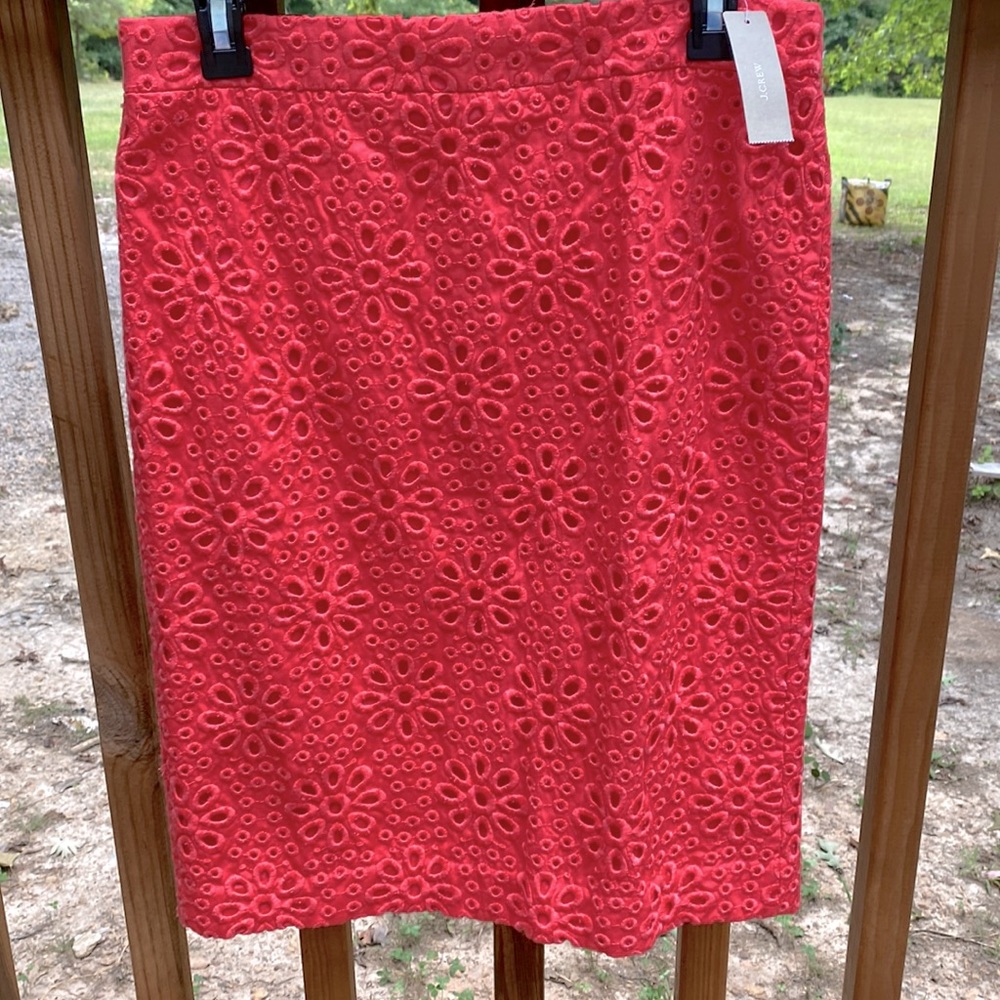 NWT J.Crew skirt size 6 coral color/fully lined.